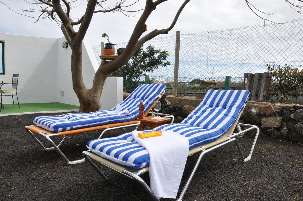 La Casita De Mari Carmen Guest House Mala Luaran gambar
