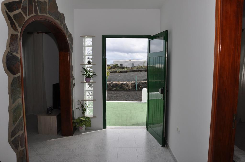 La Casita De Mari Carmen Guest House Mala Luaran gambar