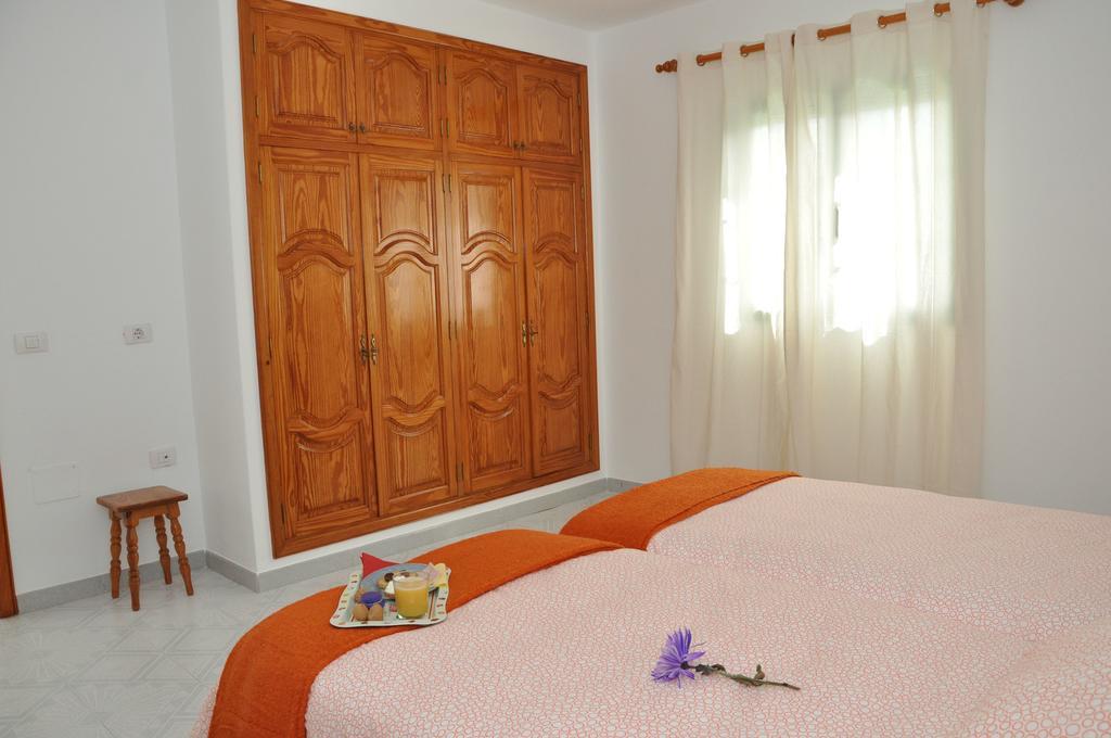 La Casita De Mari Carmen Guest House Mala Luaran gambar